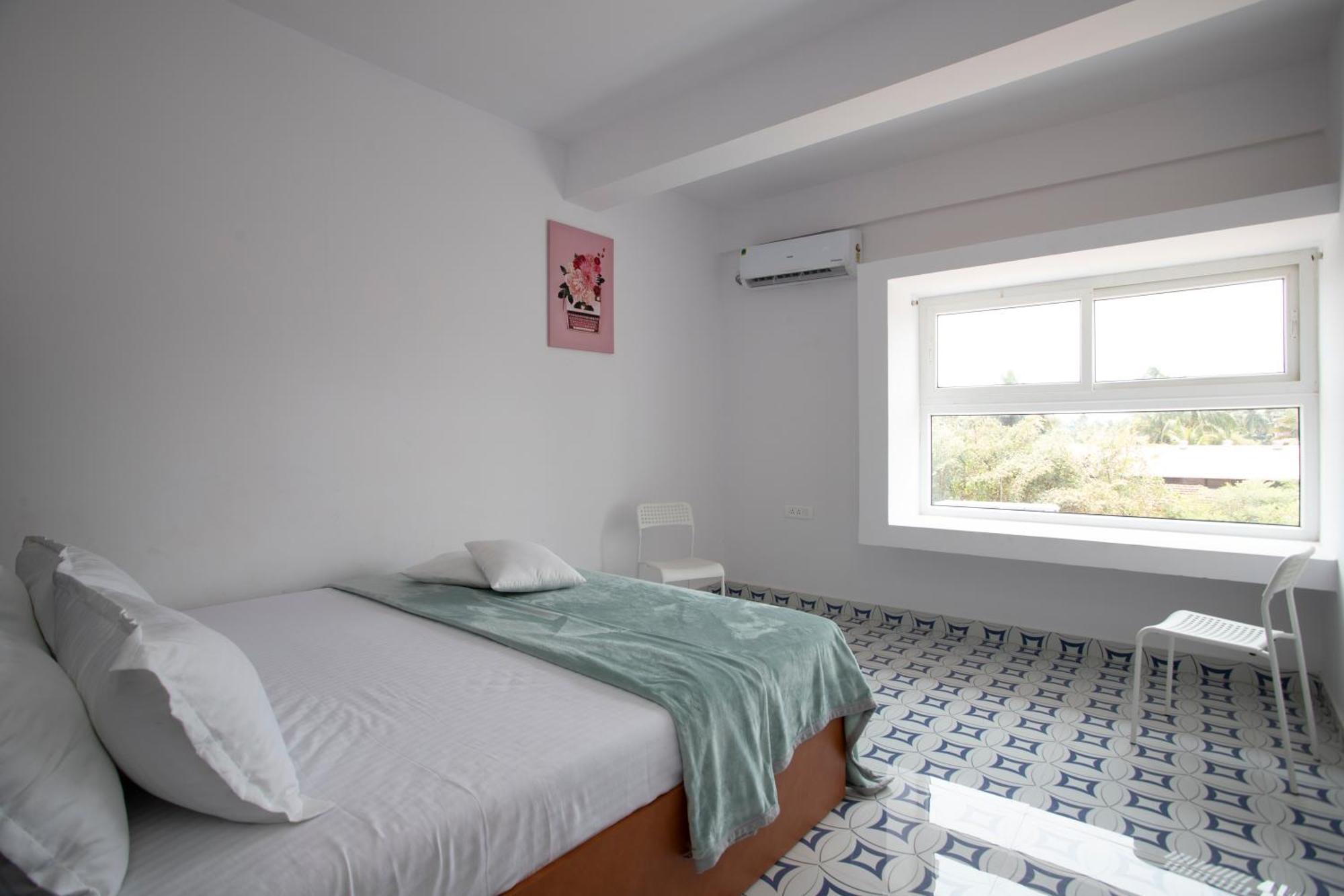 Apartment Th0ms0n Residency At Calangute