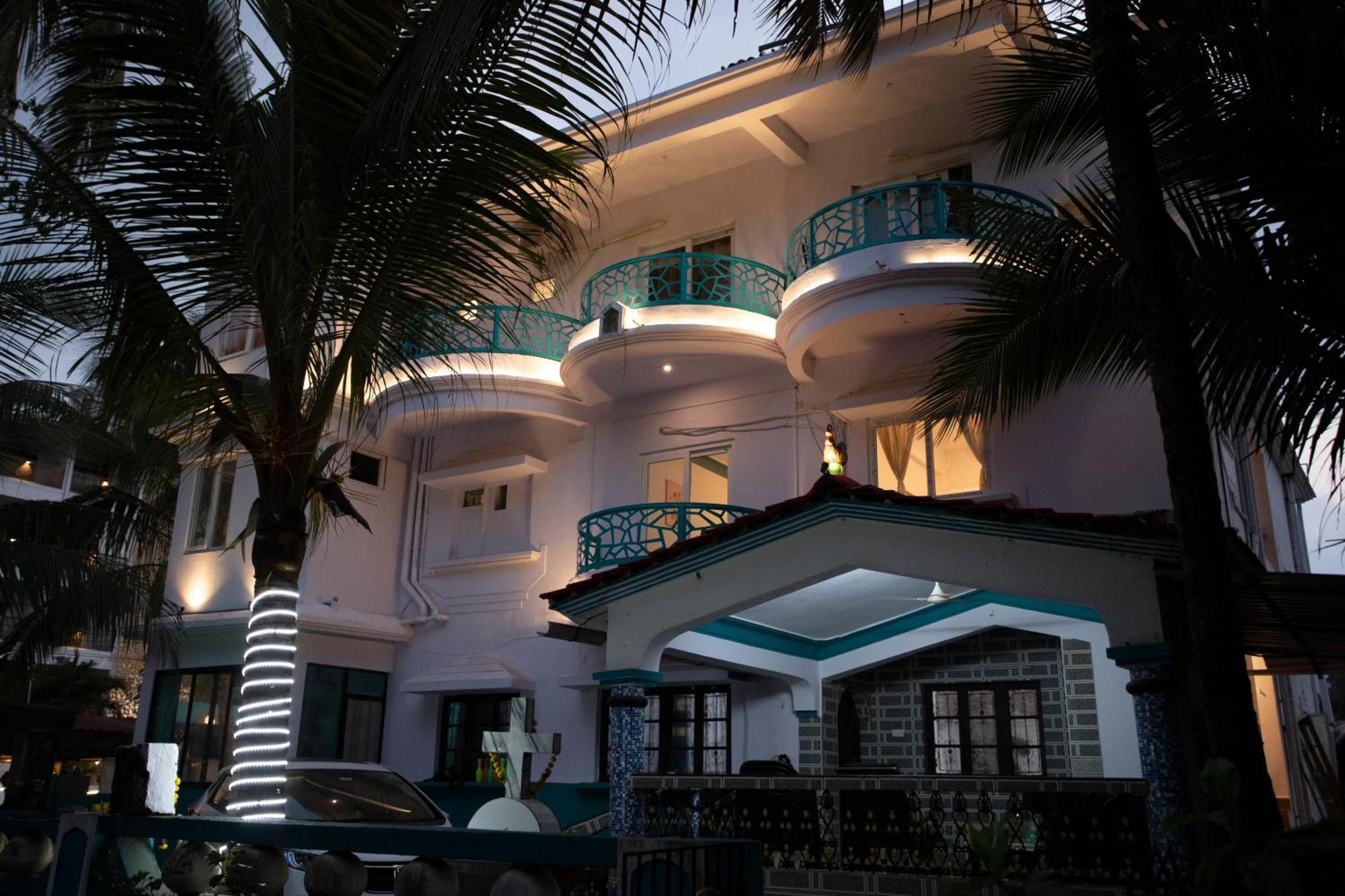Th0ms0n Residency At Apartment Calangute